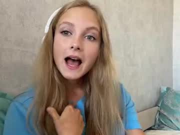 neelyschwartzenbur - Live now on Chaturbate
