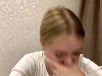 emilymits - Live now on Chaturbate