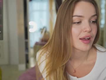 peachylina - Live now on Chaturbate