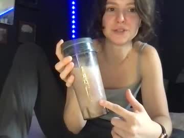 jlynn1997 - Live now on Chaturbate