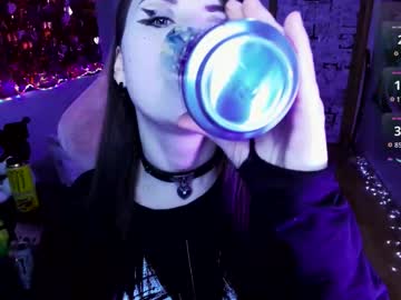 _m_o_n_s_t_e_r_e_n_e_r_g_y_ - Live now on Chaturbate