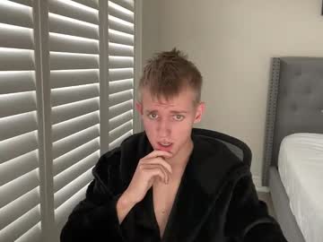big13inchess - Live now on Chaturbate