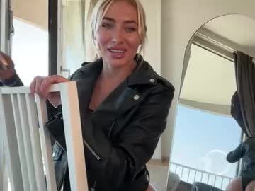 heyskylarr - Live now on Chaturbate