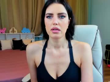 Cam for mia_ree