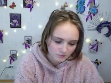 Cam for shy_cute_emma_