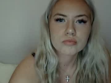 Cam for xprettyinpinkx