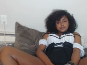 Cam for marcelinee