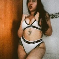 _Sarah-Office1 - Live now on Stripchat