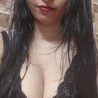 QUEEN-ADITI - Live now on Stripchat