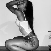 MargauxObsession - Live now on Stripchat