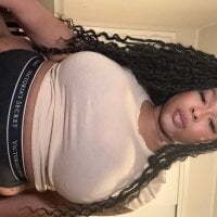 Ariviolet - Live now on Stripchat
