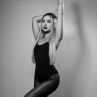 EmiilyHendriixx - Live now on Stripchat