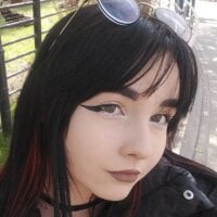 BereniceBattersby - Live now on Stripchat