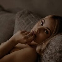LillianLester - Live now on Stripchat