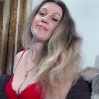 golotaelena - Live now on Stripchat