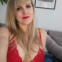 Sexybiene969 - Live now on Stripchat