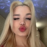 FrauSophia - Live now on Stripchat