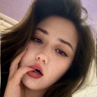 JoyFulLicss - Live now on Stripchat