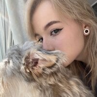 Nana_Wilson - Live now on Stripchat