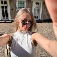 dan_diana - Live now on Stripchat