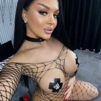 KenyaCruz - Live now on Stripchat