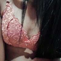 BunnyBloom25 - Live now on Stripchat