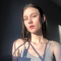 MoiraHavins - Live now on Stripchat