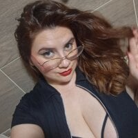 MartinaGuzmann - Live now on Stripchat