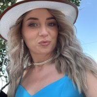 Crazy-Rosa - Live now on Stripchat