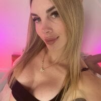 LeaHotxx - Live now on Stripchat