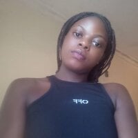 Sarie_sho - Live now on Stripchat