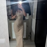 MayaGlow - Live now on Stripchat