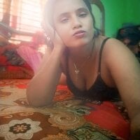 Megla879 - Live now on Stripchat