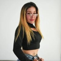 _Caroliina - Live now on Stripchat
