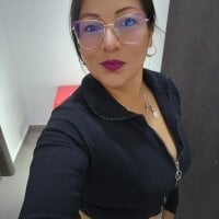 Misshot_01 - Live now on Stripchat