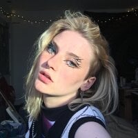 April_LoveUK - Live now on Stripchat