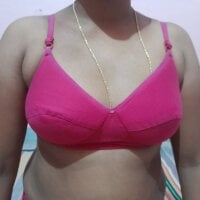 Lalitha-1995 - Live now on Stripchat