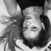 miaacatt - Live now on Stripchat