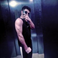 Midnight_Star1 - Live now on Stripchat