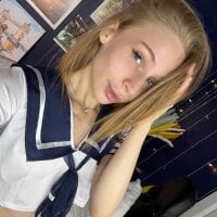 Elis_Fox - Live now on Stripchat