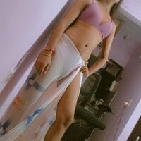 AVNEE_SHARMA - Live now on Stripchat