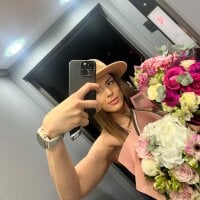 Misslullu - Live now on Stripchat