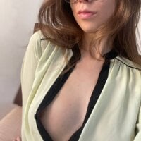 Xonalenei - Live now on Stripchat
