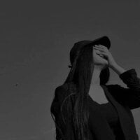 seema_raani - Live now on Stripchat