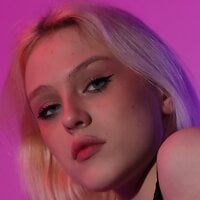 CaitlinSugar - Live now on Stripchat