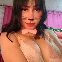 Kitty_Melodi - Live now on Stripchat