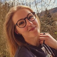 LauraLuxxx - Live now on Stripchat
